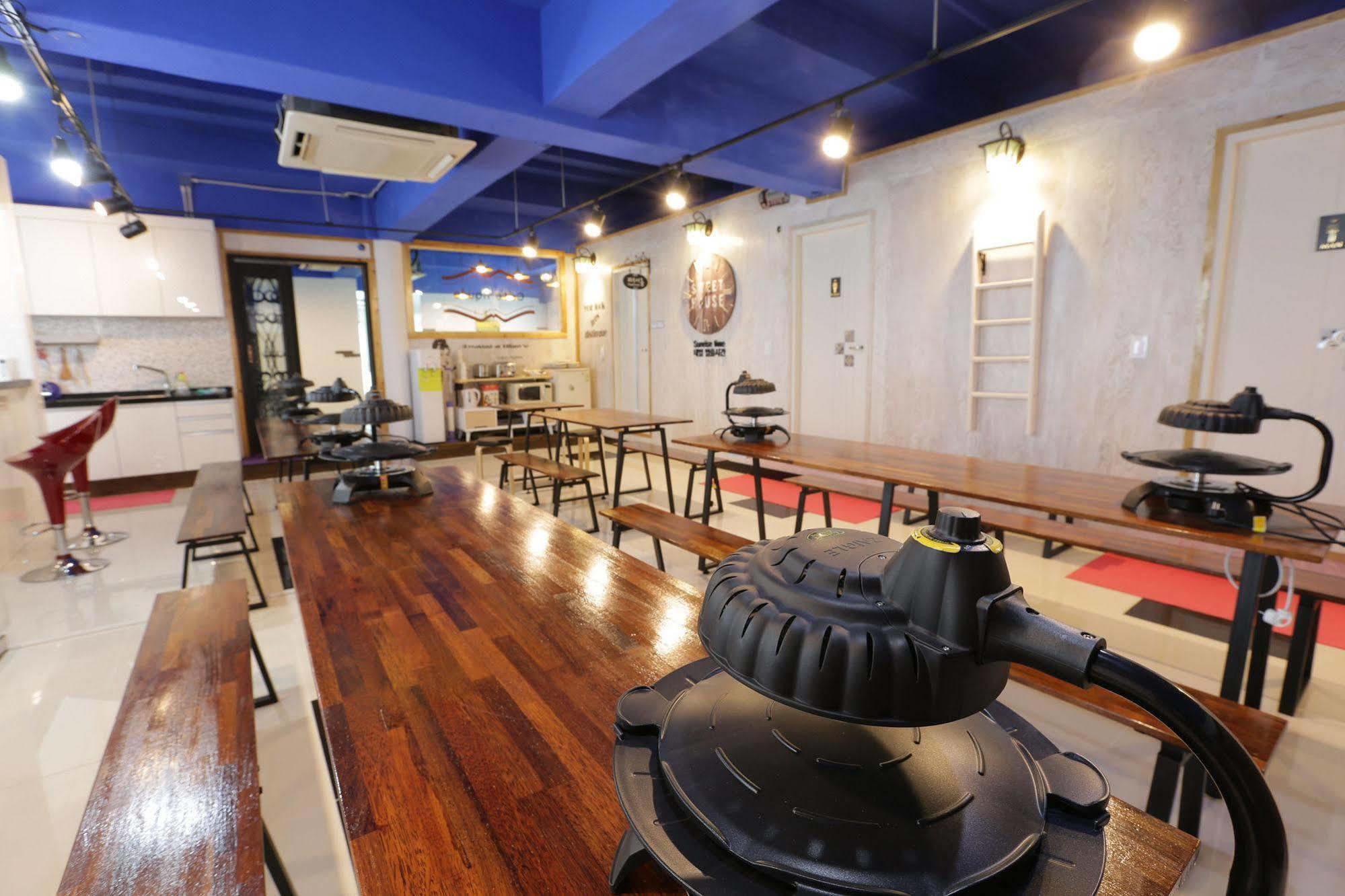 Chunja Guesthouse Gangneung Exteriör bild